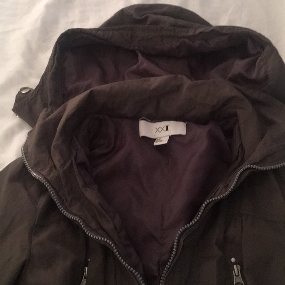 Jacket - Picture 4 of 4